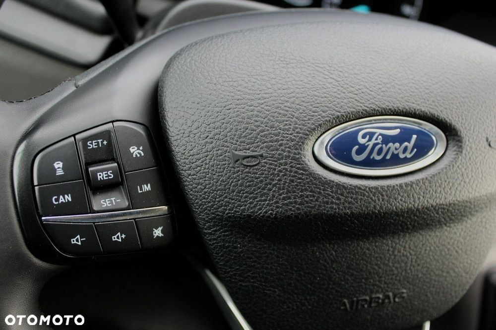 Ford Transit - 32