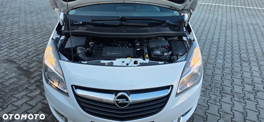 Opel Meriva 1.4 T Cosmo S&S - 21
