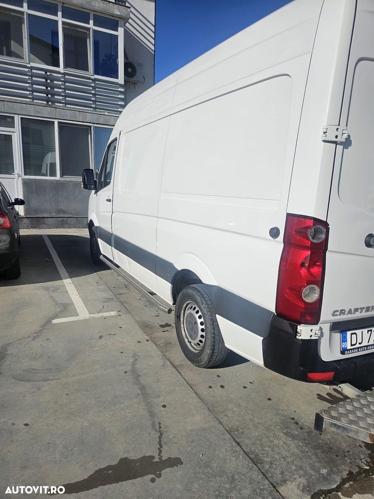 Volkswagen Crafter - 2