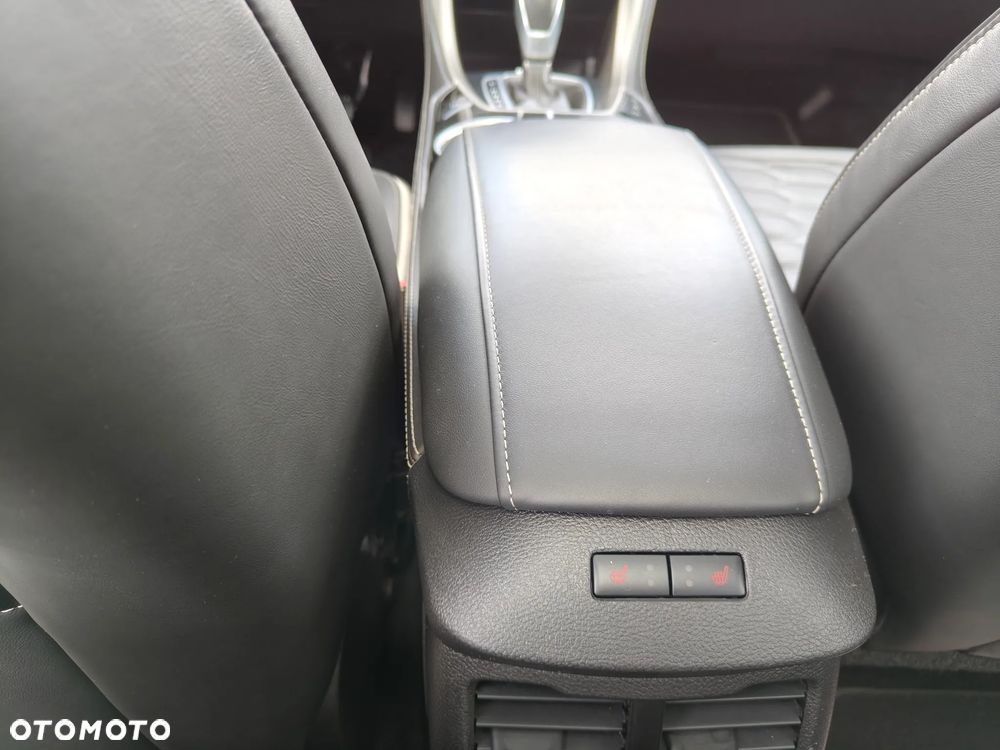 Ford Mondeo Vignale 2.0 TDCi 4WD PowerShift - 27