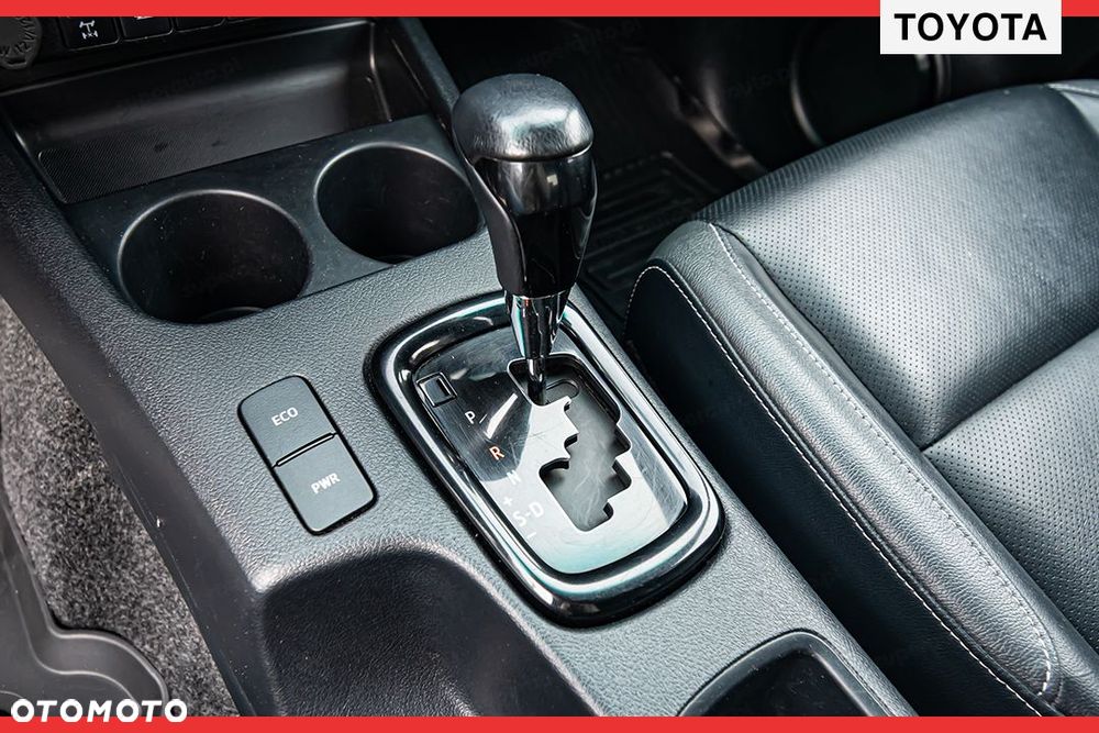 Toyota Hilux 2.8 D-4D Double Cab Invincible 4x4 - 28