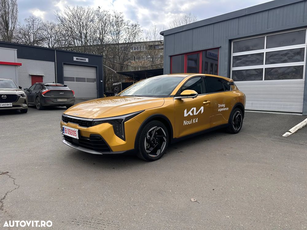 Kia K4 - 1