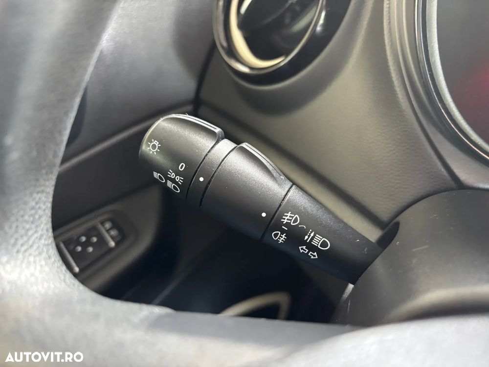 Renault Captur TCe Life - 15