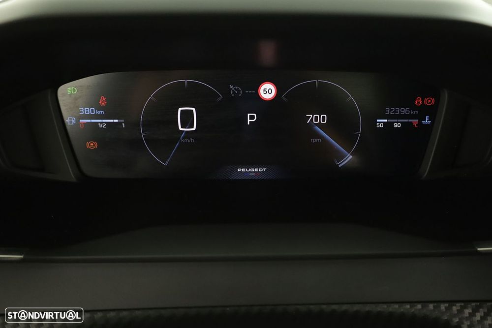 Peugeot 2008 1.2 PureTech Allure EAT8 - 16