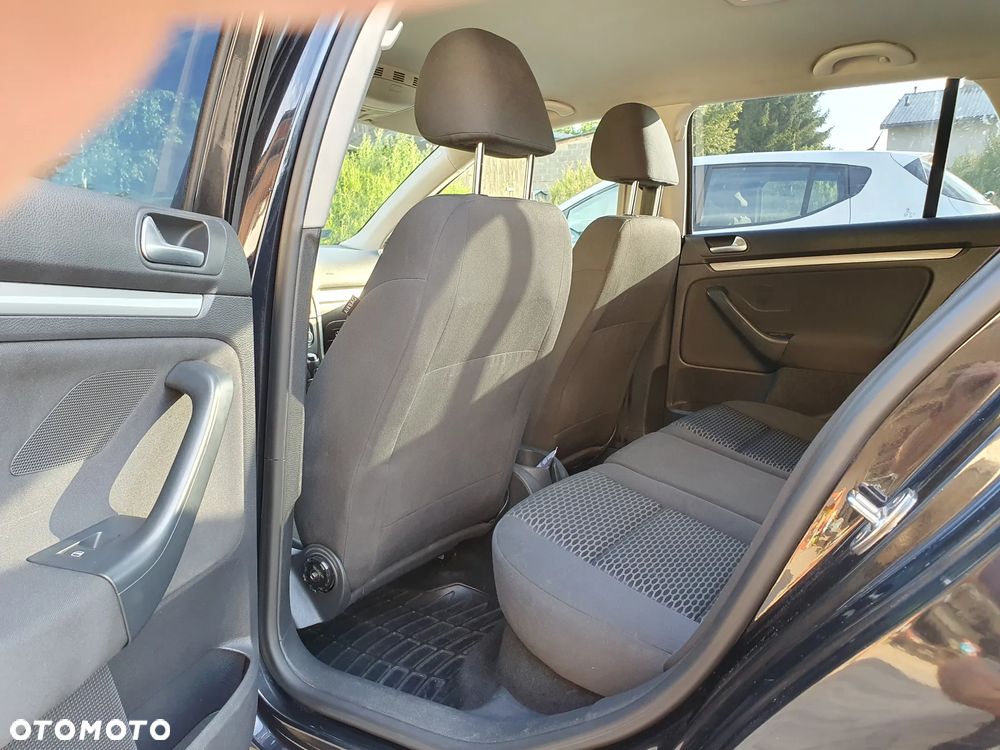 Volkswagen Golf 1.6 TDI Trendline - 7