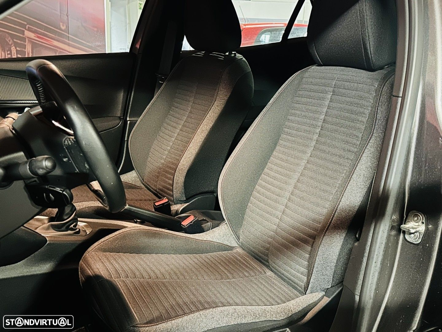 Peugeot 2008 1.2 PureTech Active Pack - 6