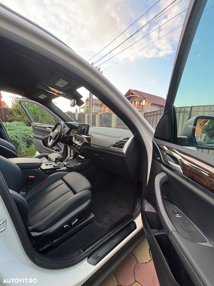 BMW X3 xDrive30e AT PHEV - 14