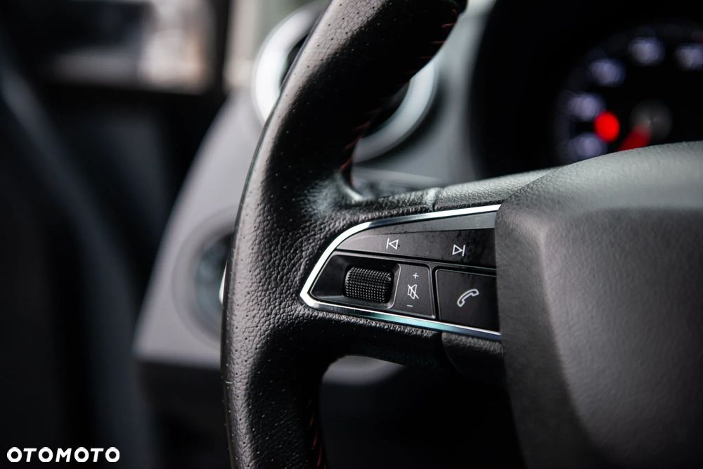 Seat Ibiza 1.2 TSI FR - 38