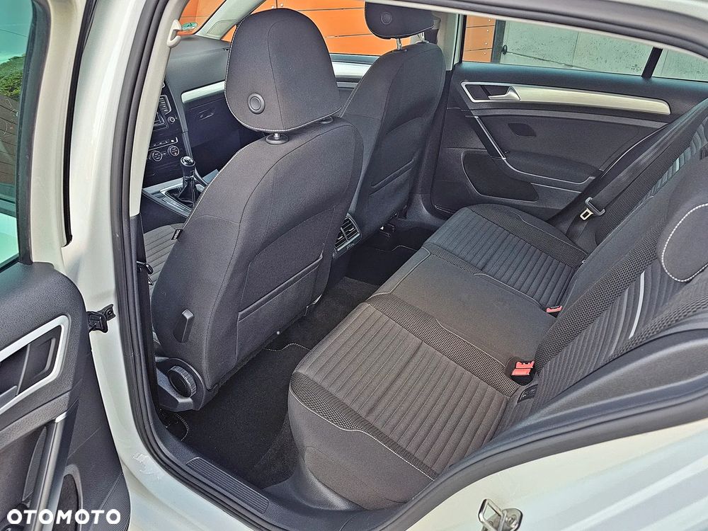 Volkswagen Golf 1.4 TSI BlueMotion Technology Cup - 15