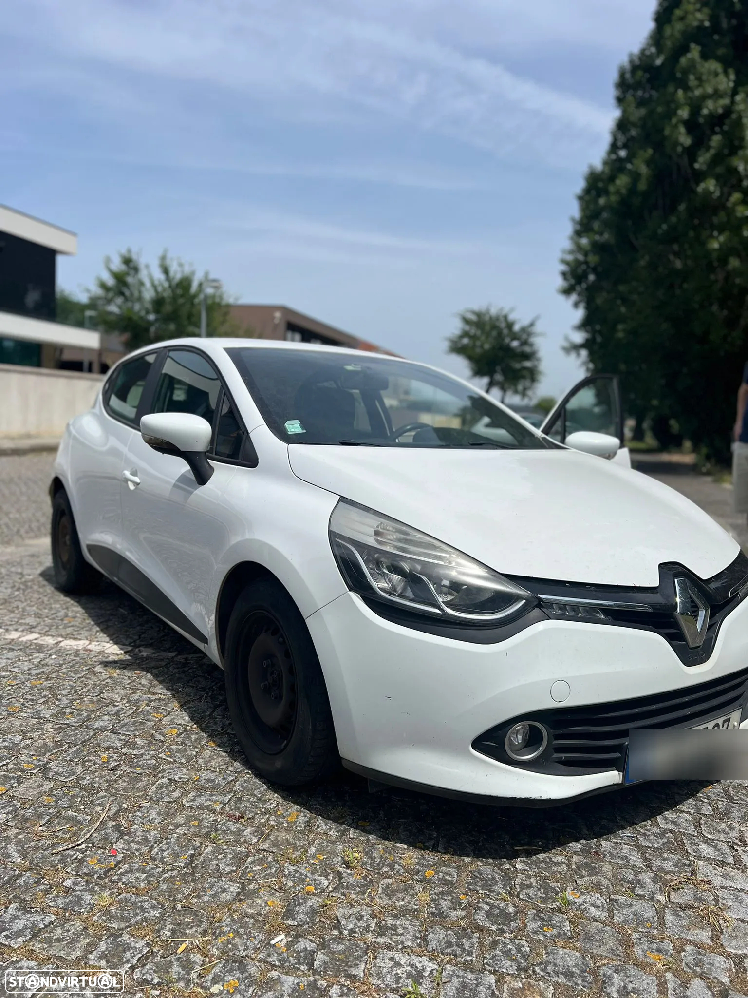Renault Clio 1.5 dCi Confort - 11
