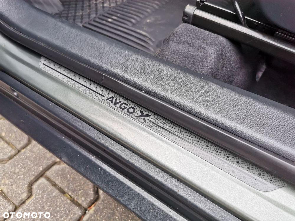 Toyota Aygo X 1.0 VVT-i Limited CVT - 30