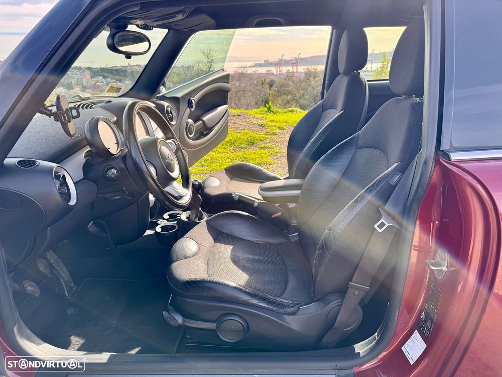 MINI 3 Portas Cooper D - 29