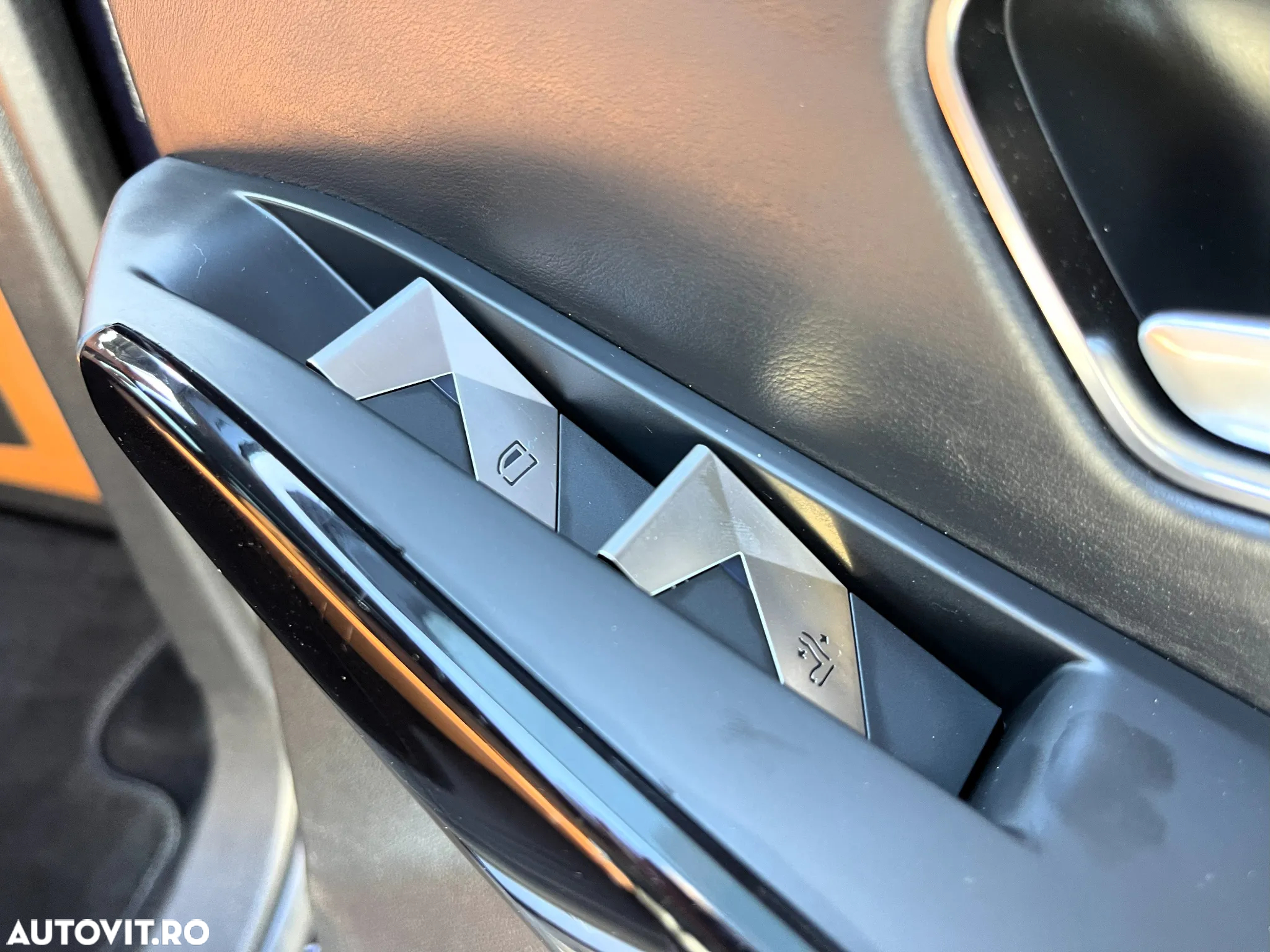 DS Automobiles DS 7 Crossback DS7 1.6 PHeV FWD 225 EAT8 OPERA - 30