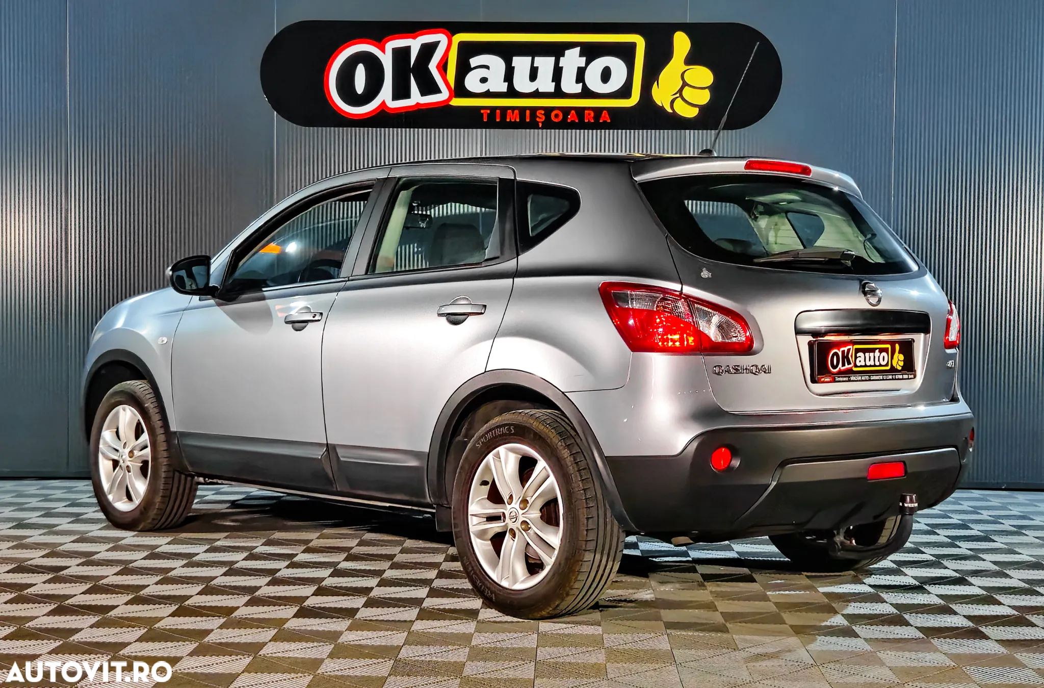 Nissan Qashqai - 2