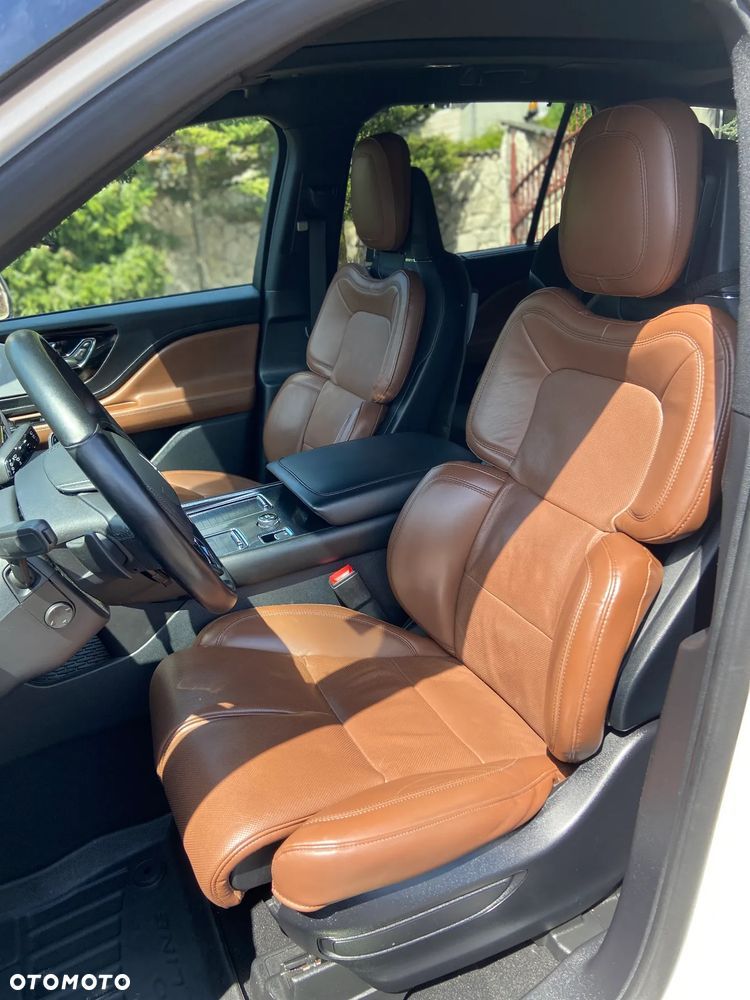 Lincoln Aviator - 19