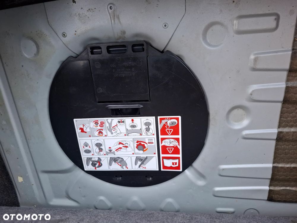 Renault Clio 1.2 16V 75 Dynamique - 1