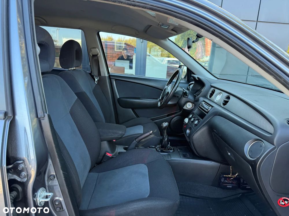 Mitsubishi Outlander 2.0 Comfort - 28
