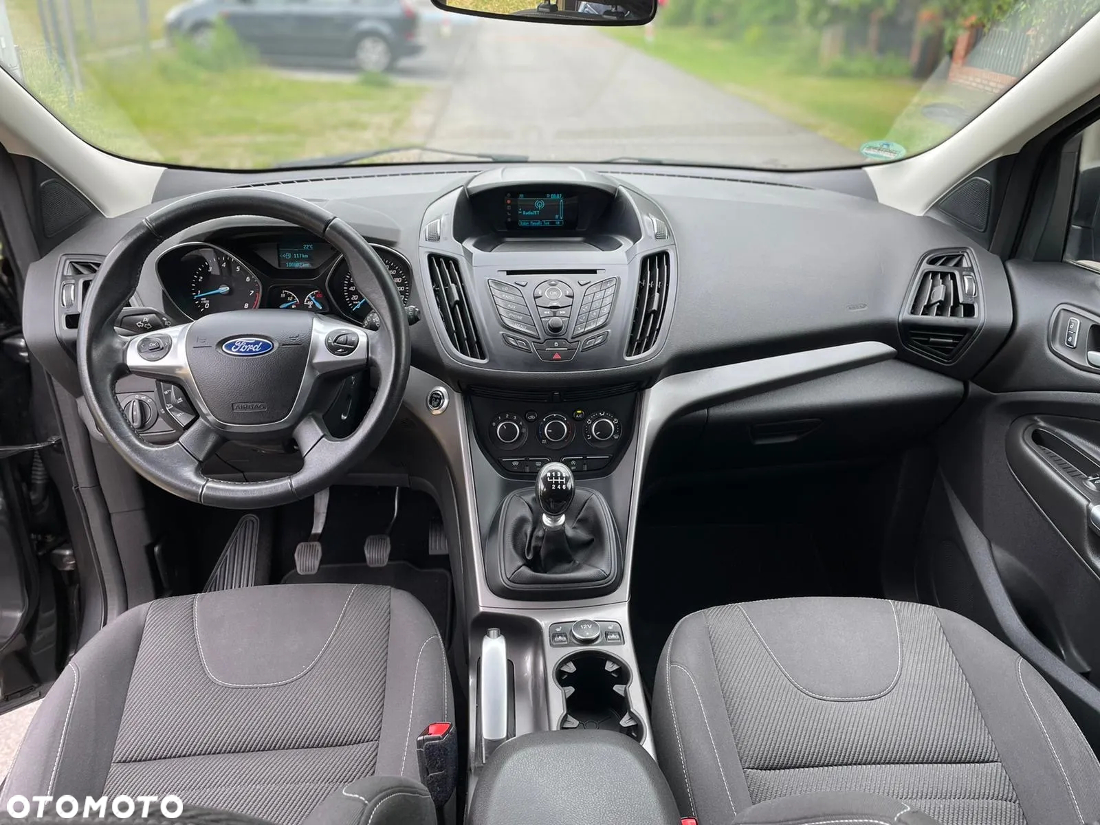 Ford Kuga - 2