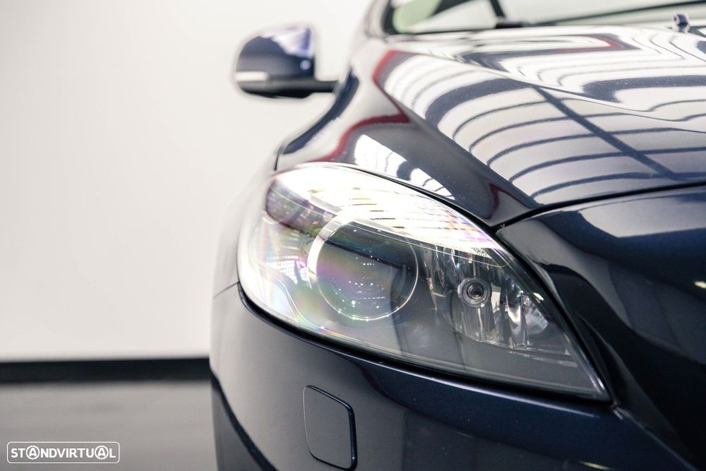 Volvo V40 1.6 D2 Eco Momentum - 4