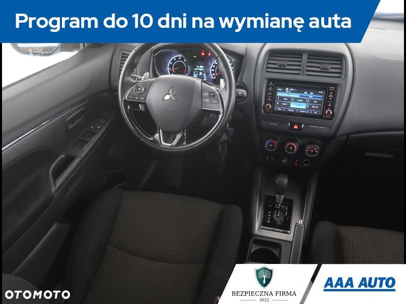 Mitsubishi ASX - 8