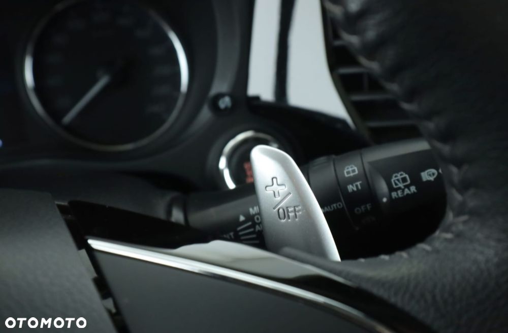 Mitsubishi Outlander 2.2 DID Intense + 4WD - 10