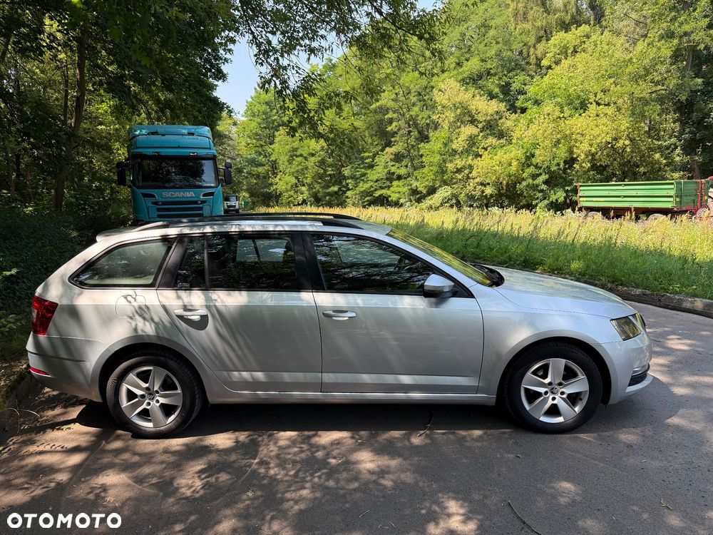 Skoda Octavia 1.6 TDI Ambition - 7