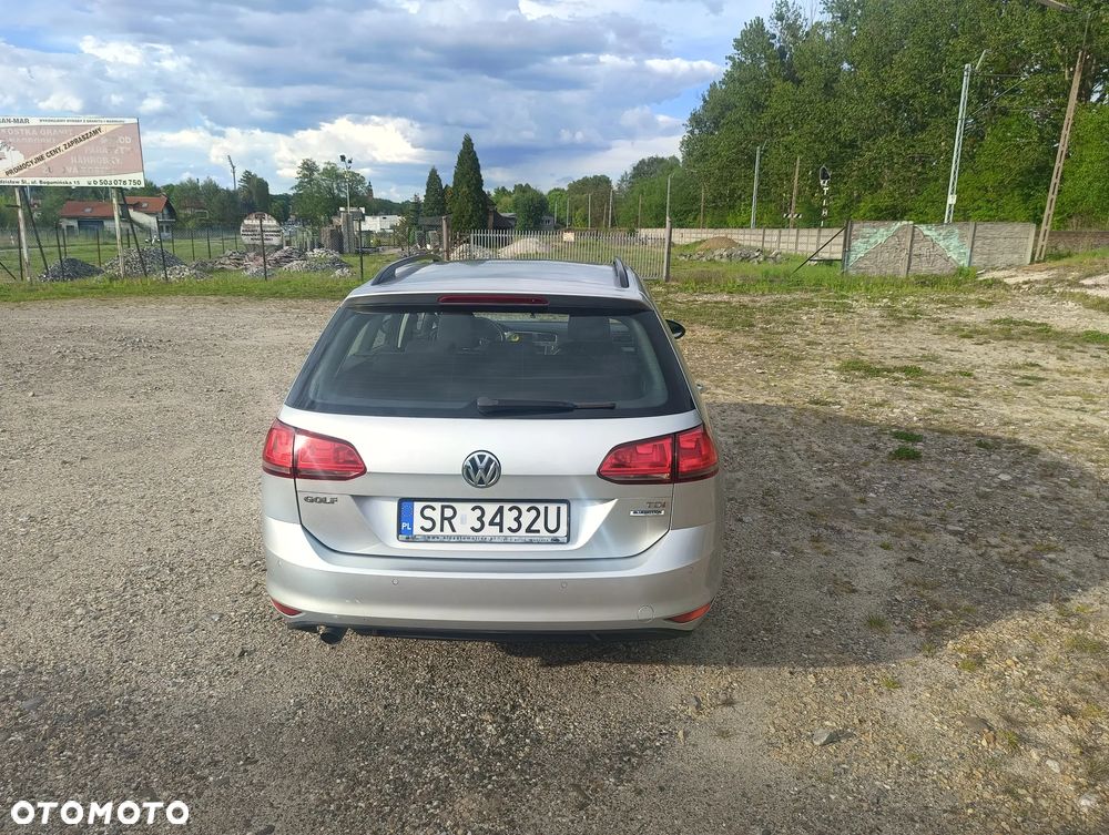 Volkswagen Golf 1.6 TDI BlueMotion Trendline - 18