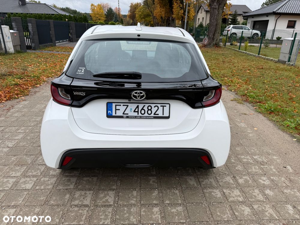 Toyota Yaris 1.5 Style - 8