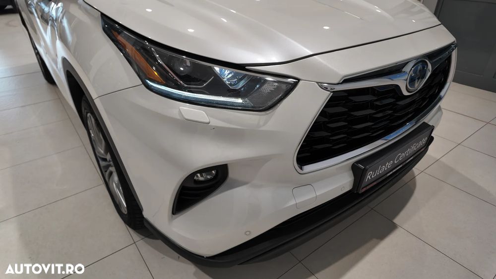 Toyota Highlander 2.5 L Dynamic Force 248CP Exclusive Pearly - 11