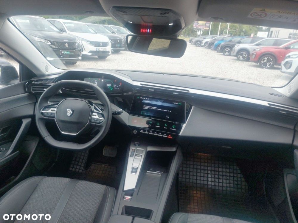 Peugeot 308 1.2 PureTech Allure S&S EAT8 - 8