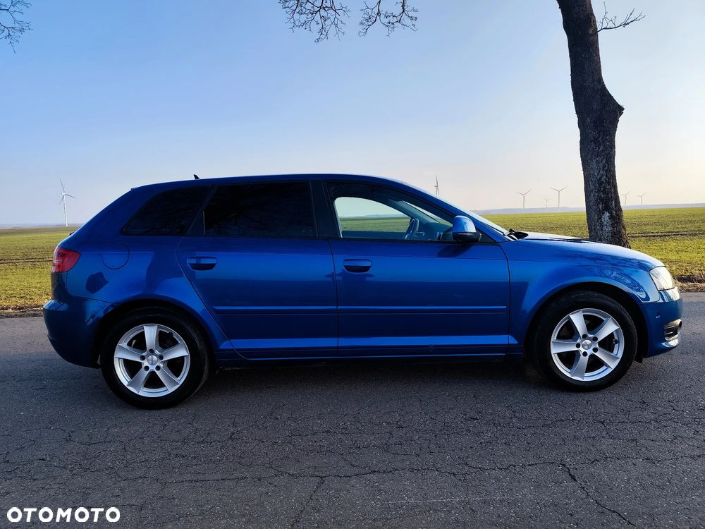 Audi A3 Sportback 1.6 TDI Attraction - 5