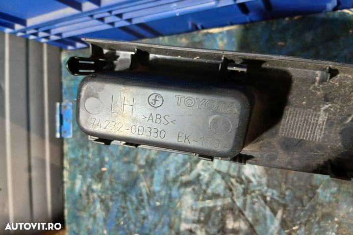 Butoane geam sofer 74232-0D330 74232-0D330 Toyota Yaris XP130 [2011 - - 3