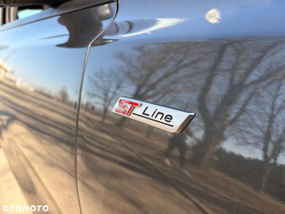 Ford Focus 2.0 TDCi SYNC Edition ASS - 29