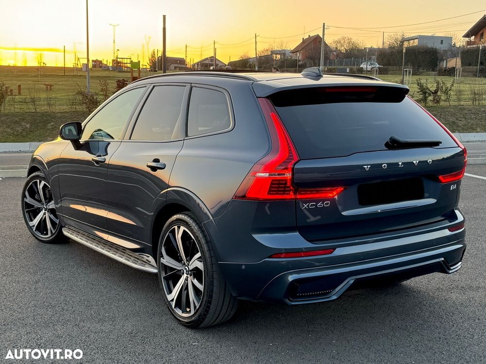 Volvo XC 60 - 4