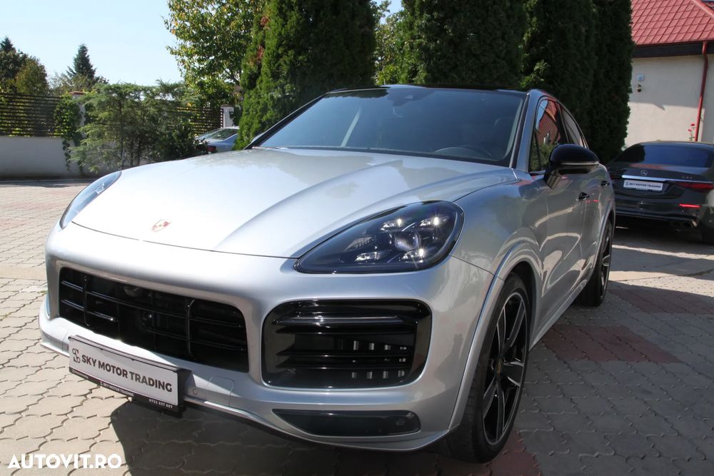 Porsche Cayenne Coupe - 39