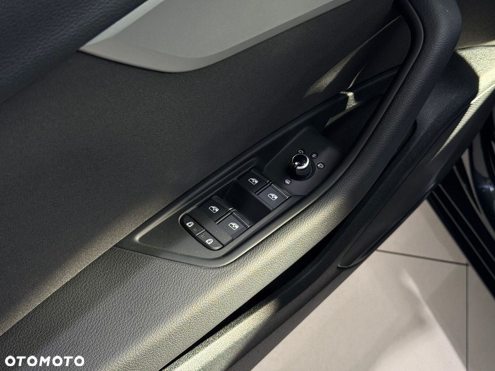 Audi A4 Limousine - 20