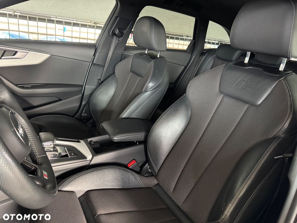 Audi A4 Avant - 23