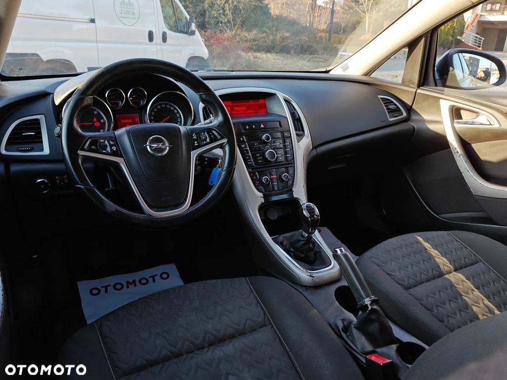 Opel Astra 1.7 CDTI DPF Cosmo - 5