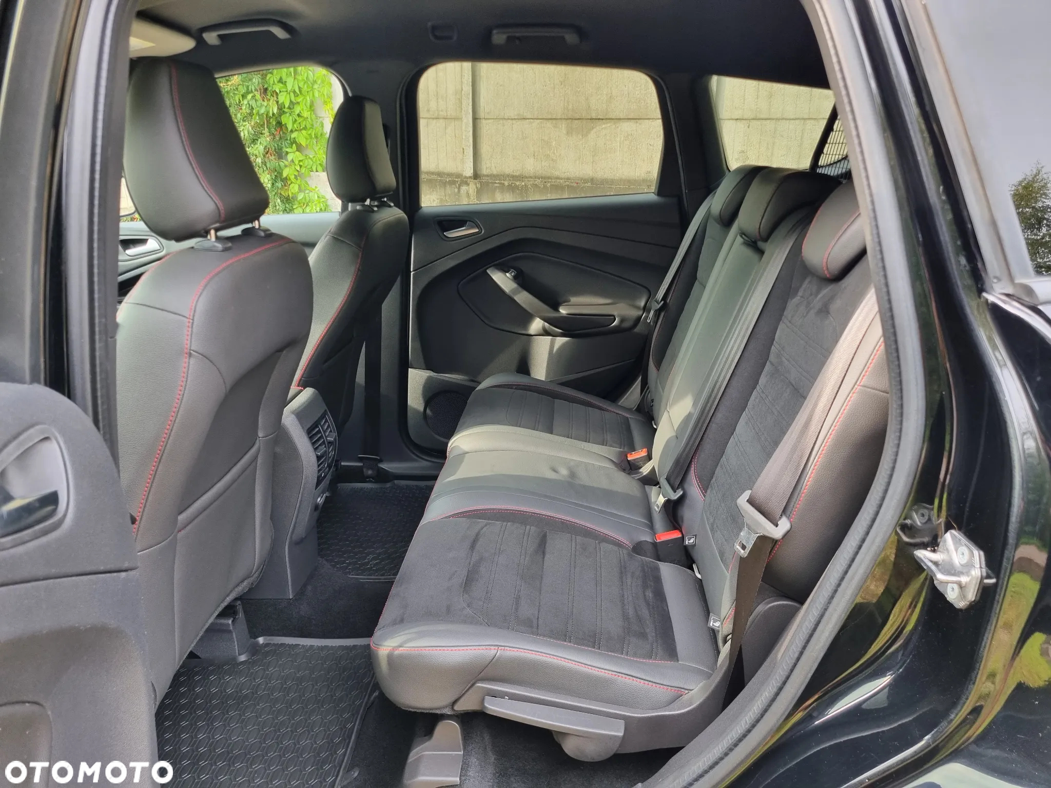 Ford Kuga 1.5 EcoBoost 4x4 ST-Line - 19