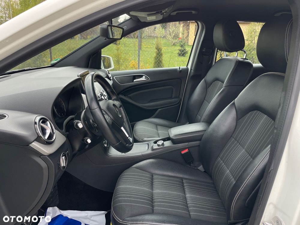 Mercedes-Benz Klasa B 180 CDI (BlueEFFICIENCY) 7G-DCT - 6