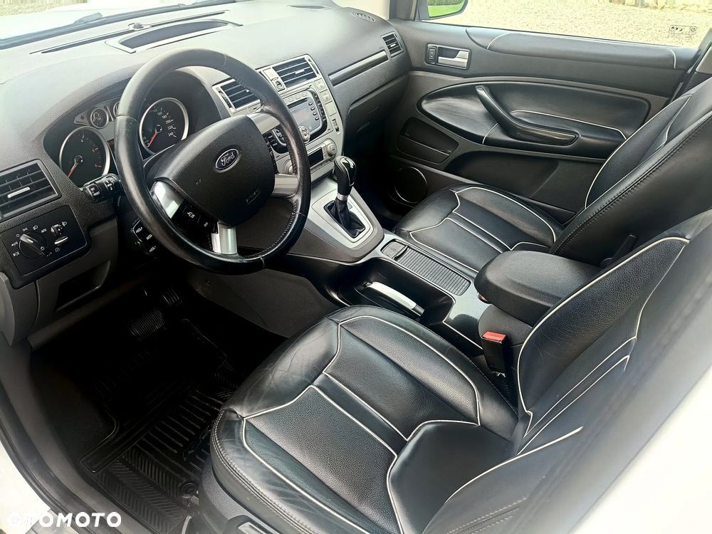 Ford Kuga 2.0 TDCi 4x4 Individual - 12