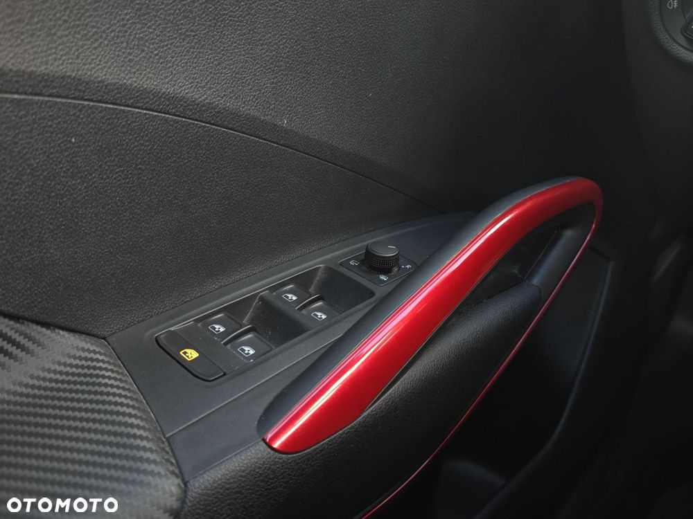 Skoda Fabia 1.0 TSI Monte Carlo DSG - 19
