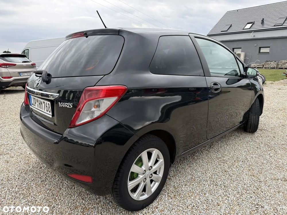 Toyota Yaris 1.33 VVT-i Cool - 5