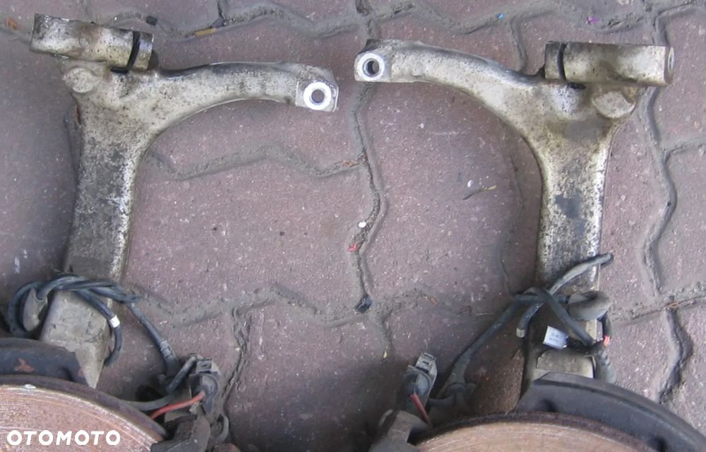 zwrotnica przód prawa lewa AUDI A4 B6 B7 - 1