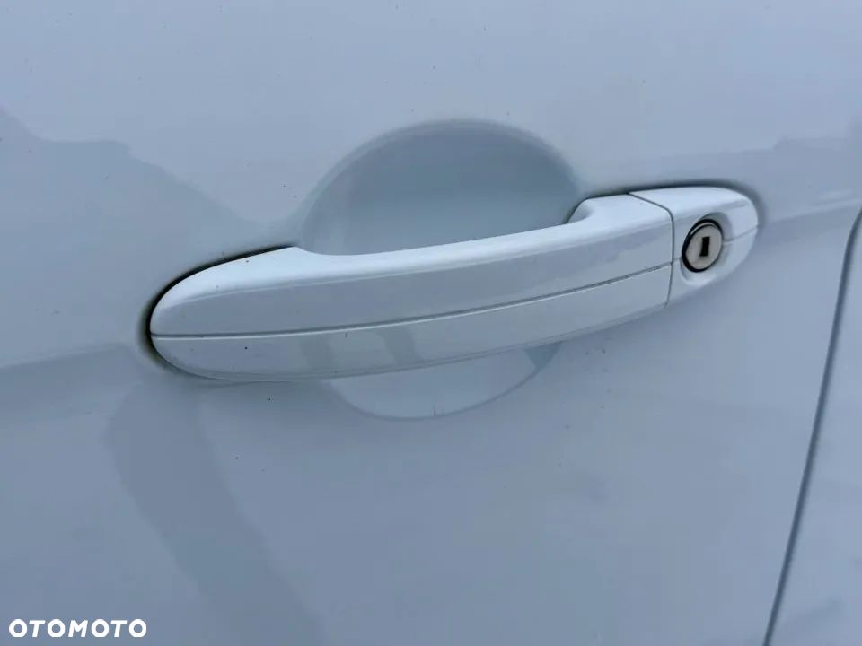 Ford S-Max 2.0 Champions Edition - 13