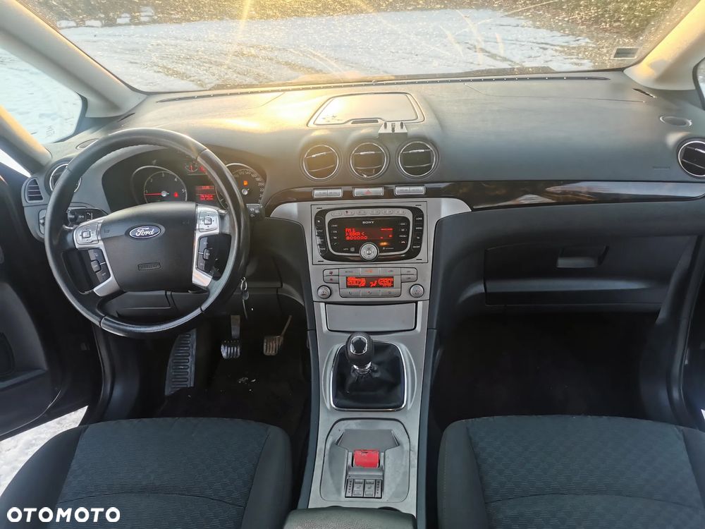 Ford Galaxy 2.0 TDCi Titanium - 9