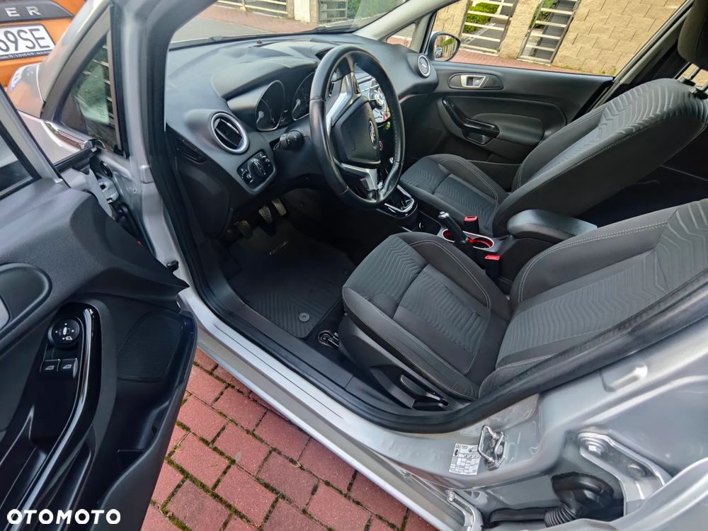 Ford Fiesta 1.0 Titanium X - 12