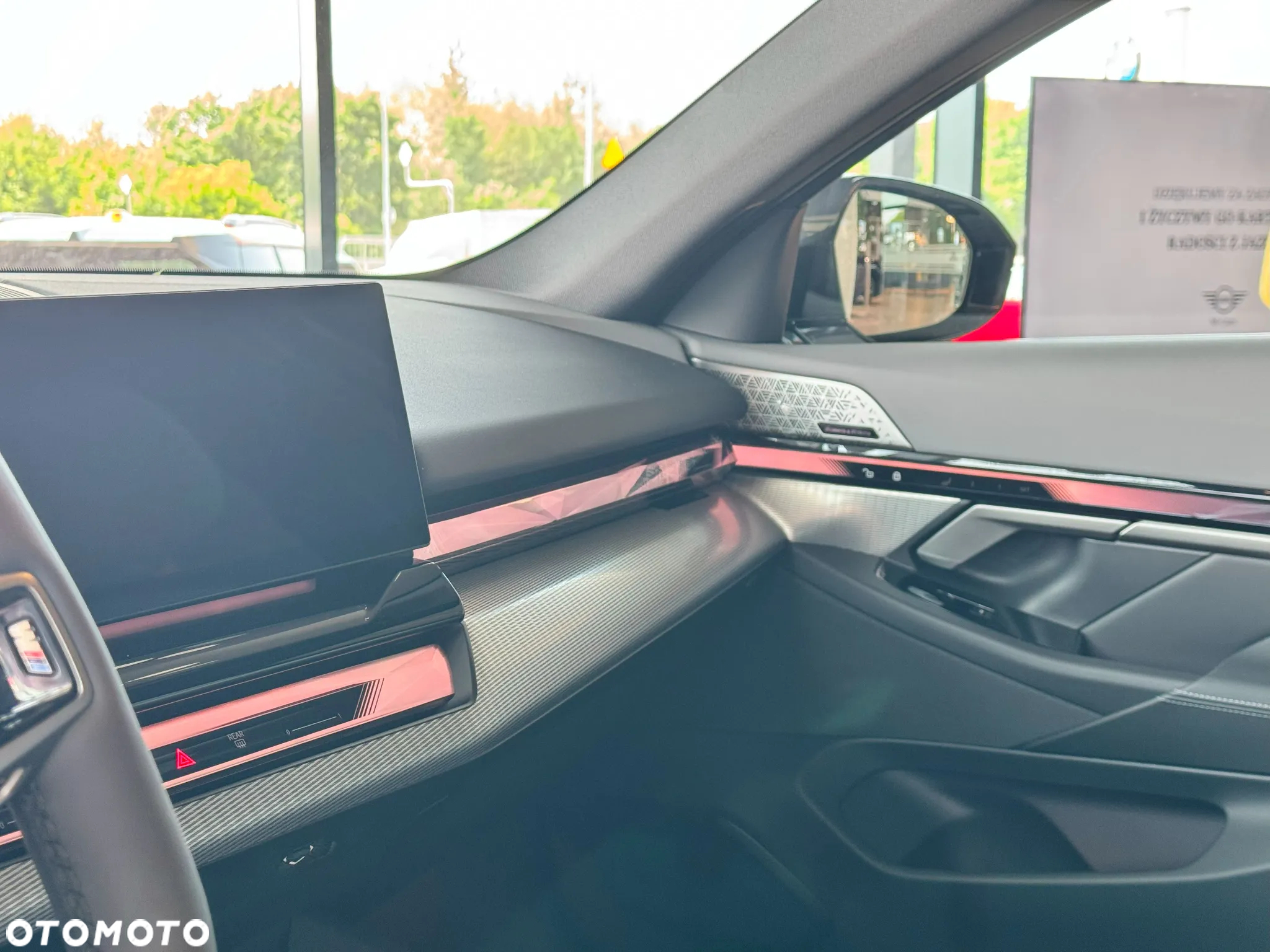 BMW Seria 5 540d xDrive mHEV - 11