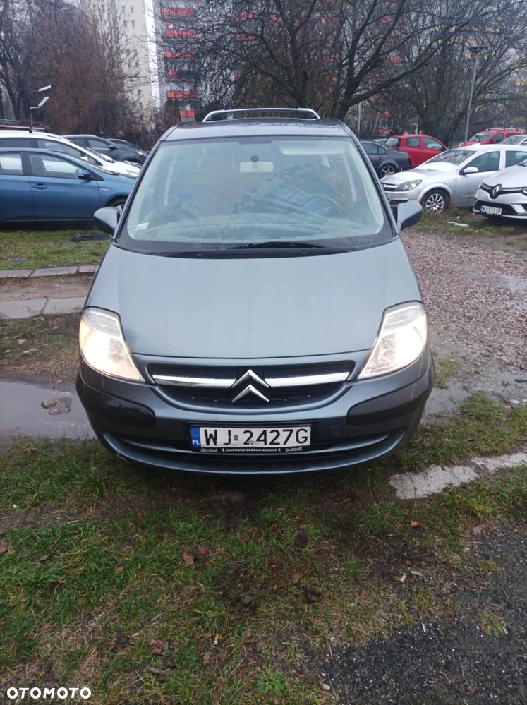 Citroën C8 2.0 16V Style - 3