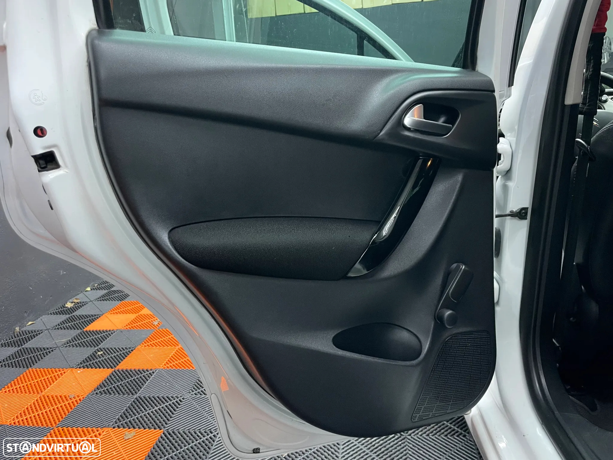Citroën C3 1.2 VTi Exclusive - 11